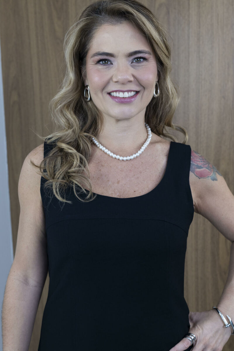 Imagem de Vestido Longo Noite de Verão - Preto - Elegância Descomplicada com Alças Largas e Zíper Discreto